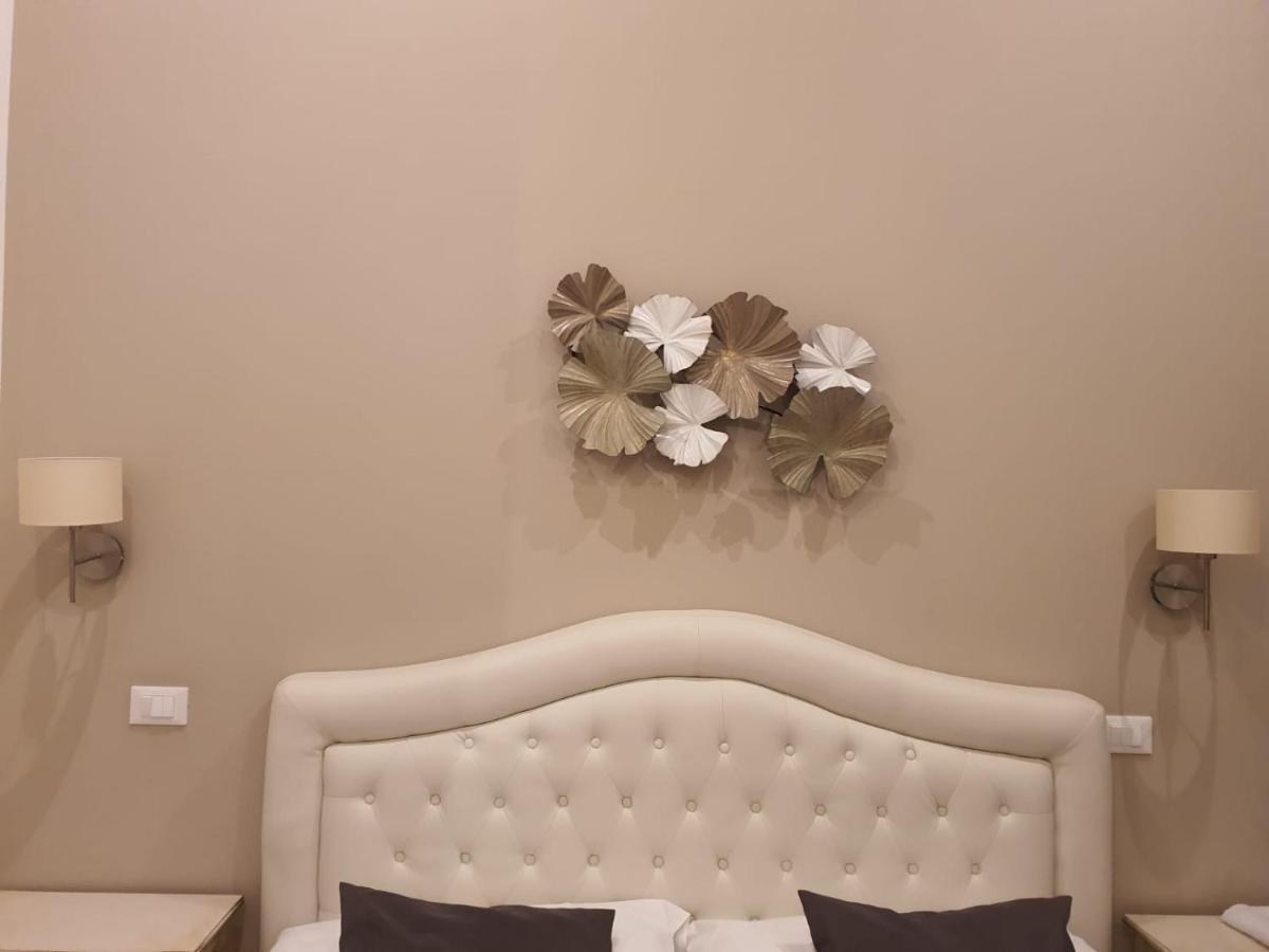 Luxury & Charme Colosseo Рим Экстерьер фото